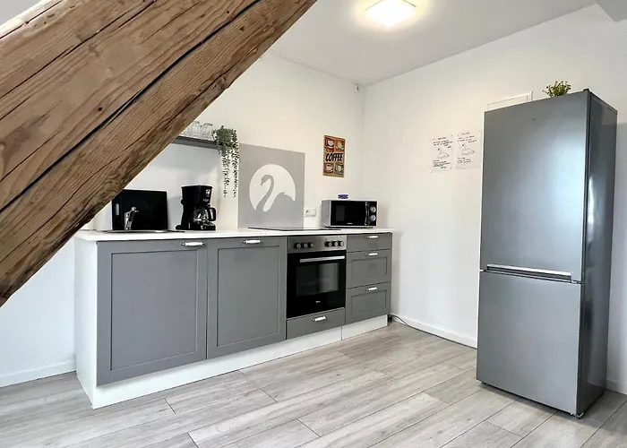 Der Schwan, Innenstadt, 2022 Renoviert * Düren - Eifel