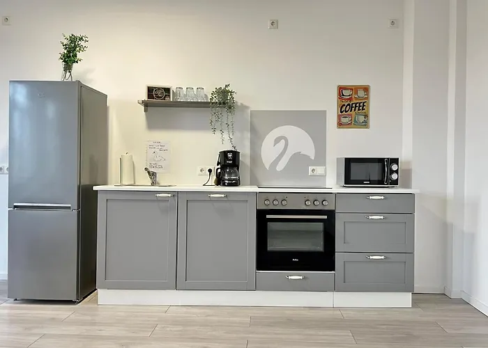 Der Schwan, Innenstadt, 2022 Renoviert Apartamento